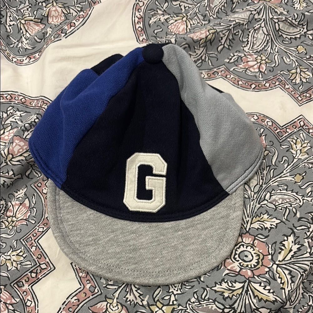 Gap little boy Blue and Gray Cap with 'G' Logo